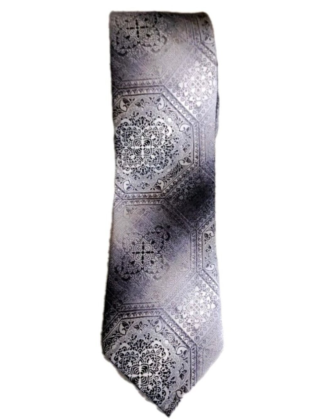 Van Heusen Men's Multicolor Silk Tie Length - 59" Width - 3.5"